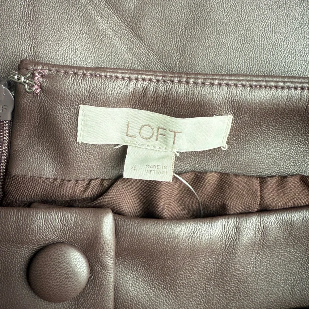NWT LOFT Chocolate Brown Button-Front Faux Leather Mini Skirt - Picture 7 of 7